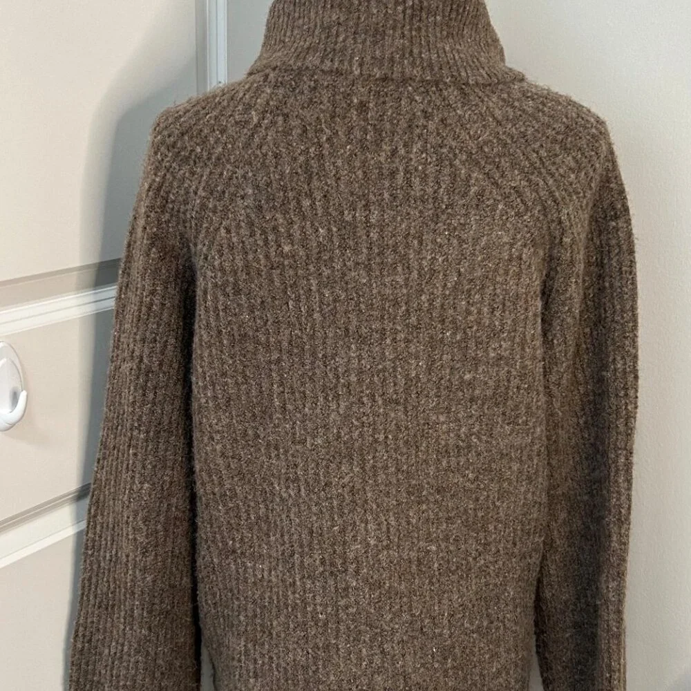 Molly Bracken Knit Mock Neck Pullover Size M Brown NWOT - Picture 3 of 3